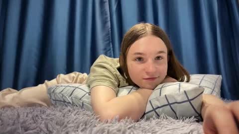 Snapshot of nloraaa chatting on November 2025 03:39:02 AM Tears Lora online show from November 2025 03:39:02 AM