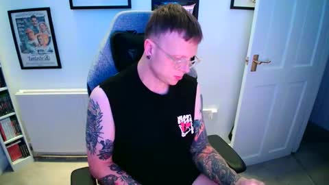 Snapshot of nlrb93 chatting on September 2025 05:59:01 PM BNate93 online show from September 2025 05:59:01 PM