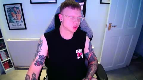 Snapshot of nlrb93 chatting on September 2025 06:35:02 PM BNate93 online show from September 2025 06:35:02 PM