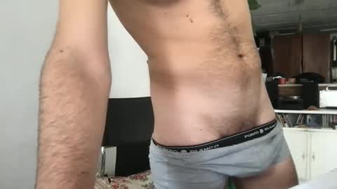 Snapshot of nnatural94 chatting on September 2025 09:14:01 AM nnatural94 online show from September 2025 09:14:01 AM