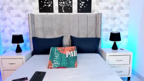 NATHALIA MORENO online show from January 2026 12:20:01 PM