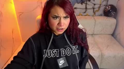 Snapshot of noa_tp chatting on October 2025 12:44:02 PM Noa online show from October 2025 12:44:02 PM