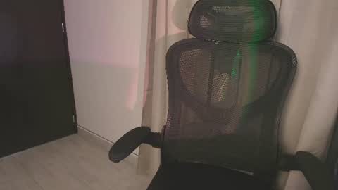 Noa  online show from June 2026 12:04:02 PM