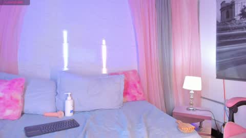 Sara  online show from February 2025 01:02:01 AM