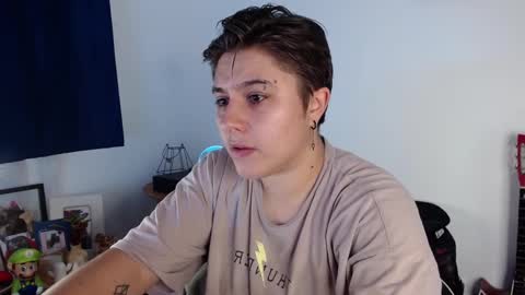 Snapshot of noah_blue7 chatting on January 2025 09:05:02 PM Noah online show from January 2025 09:05:02 PM