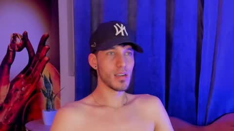 Noah Brigth online show from November 2025 01:40:01 AM