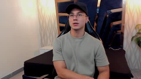 Noah online show from April 2026 04:15:01 PM