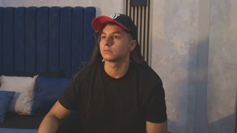 Snapshot of noah_clarkk chatting on June 2026 05:38:02 PM Noah online show from June 2026 05:38:02 PM