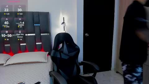 NOAH online show from November 2025 10:59:02 PM