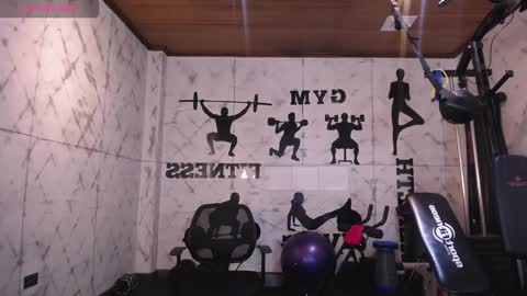 noah_dupont_ online show from November 2025 11:34:02 AM