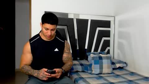 Snapshot of noah_harris01 chatting on February 2026 01:13:02 AM Noah Harris01 online show from February 2026 01:13:02 AM