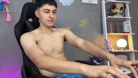 noah  online show from April 2026 12:23:01 PM