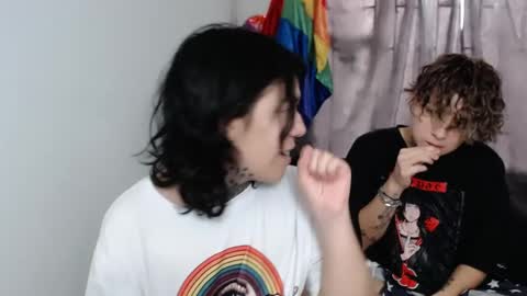 Snapshot of noah_martini chatting on December 2024 09:40:02 PM noah hehim online show from December 2024 09:40:02 PM