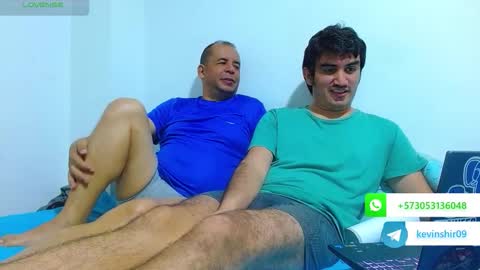 noah_meyer_ online show from November 2025 01:42:01 AM