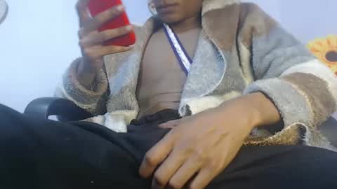 Snapshot of noah_miller7 chatting on February 2025 05:05:01 AM Noah Millers online show from February 2025 05:05:01 AM