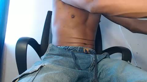 Snapshot of noah_miller7 chatting on March 2025 09:14:02 PM Noah Millers online show from March 2025 09:14:02 PM