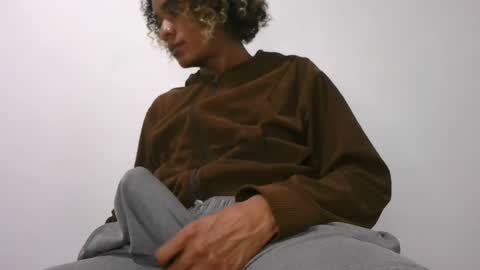 Snapshot of noah_miller7 chatting on September 2025 07:50:02 PM Noah Millers online show from September 2025 07:50:02 PM