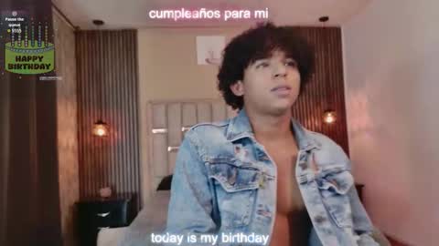 Snapshot of noah_smith04 chatting on January 2026 11:40:02 PM noah_smith04 online show from January 2026 11:40:02 PM