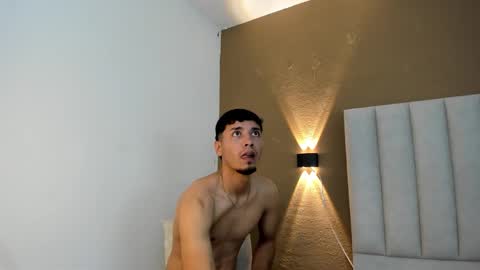 Snapshot of noah_smith05 chatting on February 2026 12:15:02 AM noah online show from February 2026 12:15:02 AM