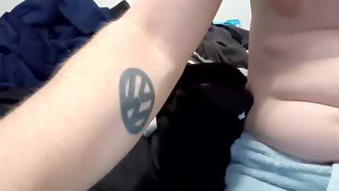 Snapshot of noah_wesley chatting on January 2025 05:43:02 AM Noah Wesley online show from January 2025 05:43:02 AM