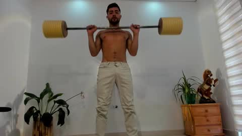 LIAM- noah online show from January 2026 01:14:01 PM