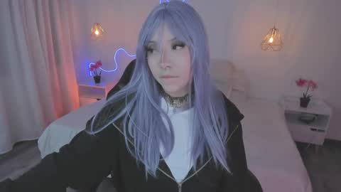 Noah  online show from November 2025 05:01:02 AM