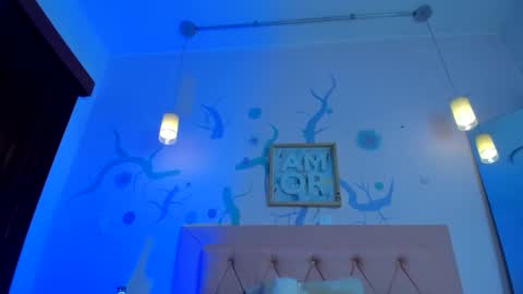 Snapshot of noahperezz chatting on November 2025 01:27:01 AM noahperezz online show from November 2025 01:27:01 AM