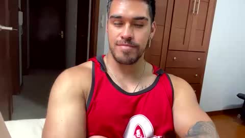 noahsexx98 online show from November 2025 03:10:02 PM