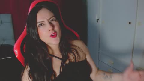 Noamartin online show from February 2026 11:21:02 PM