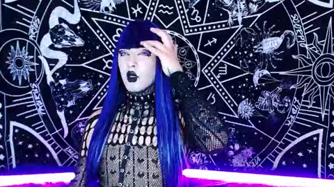 caroline online show from March 2026 02:22:01 AM