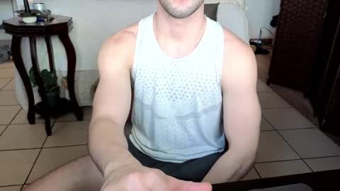 Snapshot of nobudget06 chatting on February 2025 10:14:02 PM nobudget06 online show from February 2025 10:14:02 PM