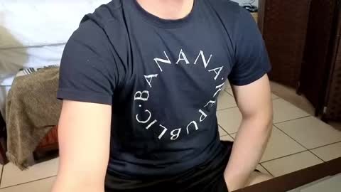 Snapshot of nobudget06 chatting on February 2025 04:58:02 PM nobudget06 online show from February 2025 04:58:02 PM