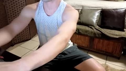 Snapshot of nobudget06 chatting on March 2025 01:47:01 AM nobudget06 online show from March 2025 01:47:01 AM