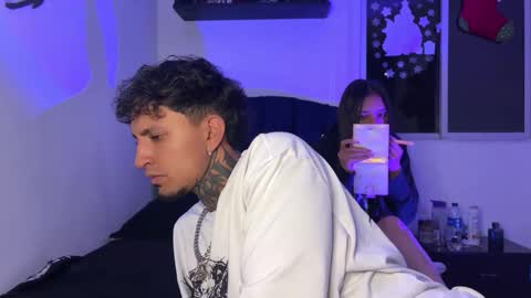 Snapshot of nocturnallovers_ss chatting on December 2025 03:58:02 AM Jean Y Isa online show from December 2025 03:58:02 AM