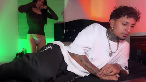 Snapshot of nocturnallovers_ss chatting on January 2026 04:59:01 AM Jean Y Isa online show from January 2026 04:59:01 AM