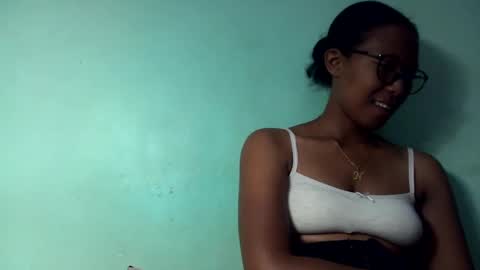 noellah online show from March 2025 12:39:02 PM