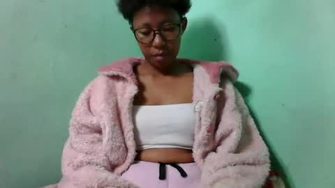 noellah online show from October 2025 05:27:02 AM