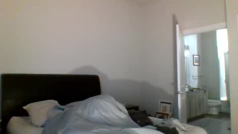 noelng3 online show from November 2025 08:59:02 AM