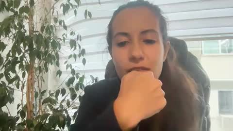 Snapshot of noemitaboo chatting on October 2025 02:18:01 PM NoemiTaboo online show from October 2025 02:18:01 PM