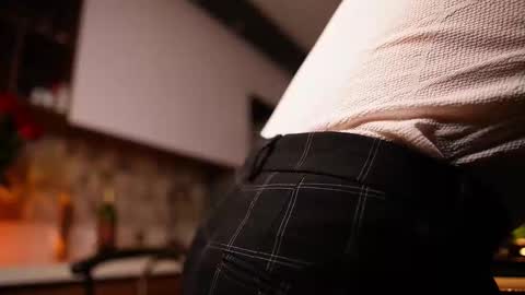 kevin online show from September 2025 12:01:02 AM