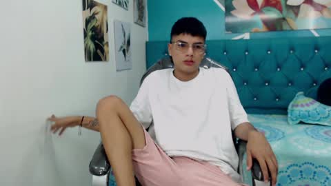 Noha Scott online show from February 2025 10:51:02 PM