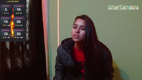 Snapshot of noha_thomson chatting on December 2024 06:57:02 PM Noha Thomson online show from December 2024 06:57:02 PM