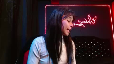 Snapshot of noha_thomson chatting on November 2025 02:50:02 AM Noha Thomson online show from November 2025 02:50:02 AM