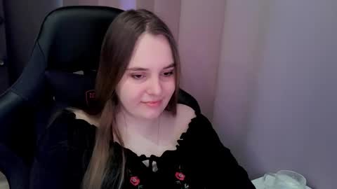 noir_ember_ online show from March 2026 09:15:01 AM