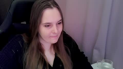 noir_ember_ online show from March 2026 03:51:02 PM