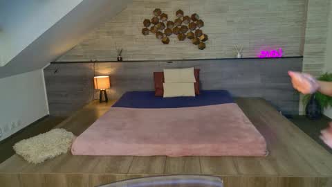 Snapshot of noirchocolate chatting on March 2026 05:09:02 AM Liz online show from March 2026 05:09:02 AM