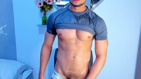 Snapshot of nolan_joness chatting on June 2026 11:35:02 PM Im Nolan online show from June 2026 11:35:02 PM