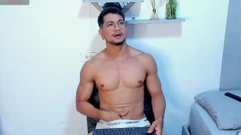 Snapshot of nolan_joness chatting on July 2026 02:37:02 AM Im Nolan online show from July 2026 02:37:02 AM