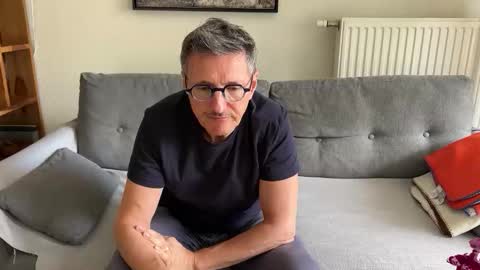 nolo34 online show from April 2026 12:39:01 PM