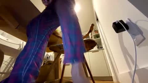 Snapshot of non131977 chatting on March 2025 09:59:02 PM Paris75 online show from March 2025 09:59:02 PM